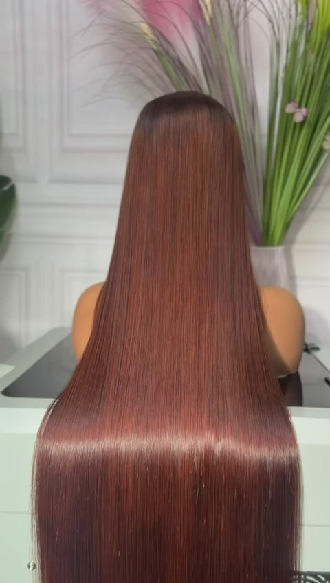 Grossiste
Perruques Premium Naturelles – Vente en Gros (Wholesale / B2B)
Accroche principale
Développez votre business avec des perruques premium haute qualité, conçues pour la revente, les salons professionnels .